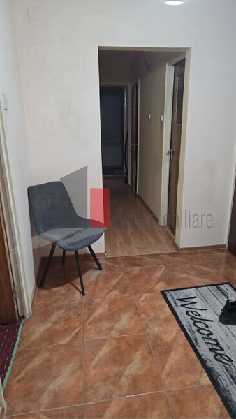 Aparatorii Patriei 0% Comision, Apartament de vanzare 3 camere, et 2/8,